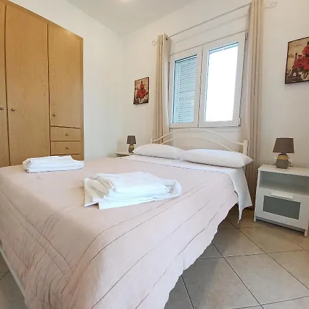 Apartment Eleonas 1, Lygia *